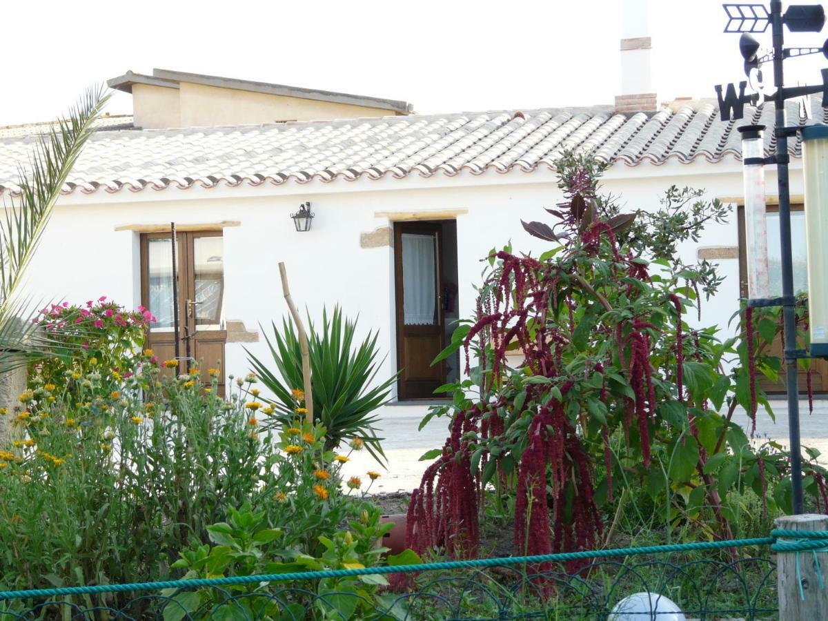 B&B Nurachi Extérieur photo